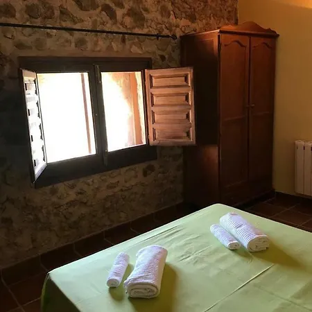 Lägenhet Castillo Con Piscina En Plena Sierra Calderona